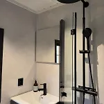 Smart And Beautiful Micro House - Great Base For Mountain Adventures *