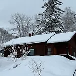 Smart And Beautiful Micro House - Great Base For Mountain Adventures