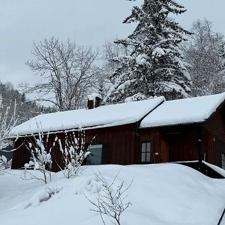 Smart And Beautiful Micro House - Great Base For Mountain Adventures