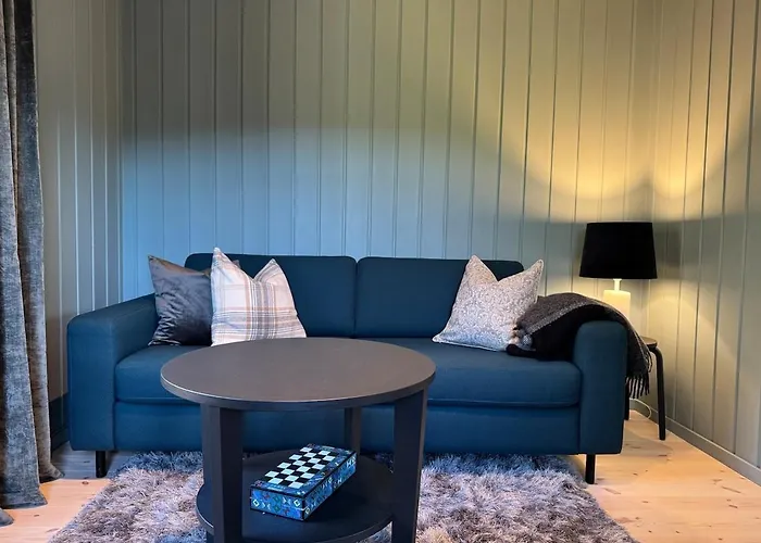 Smart And Beautiful Micro House - Great Base For Mountain Adventures *