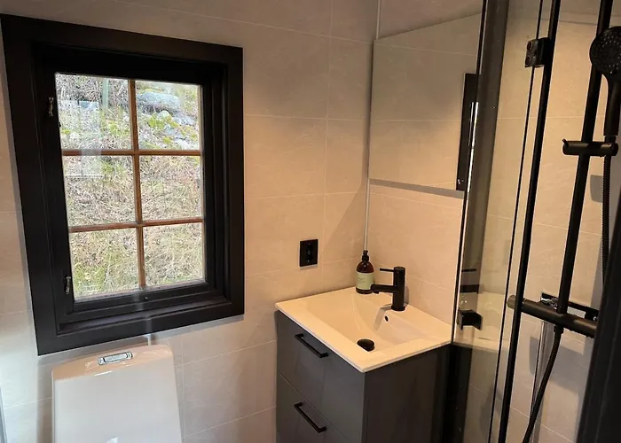 Smart And Beautiful Micro House - Great Base For Mountain Adventures